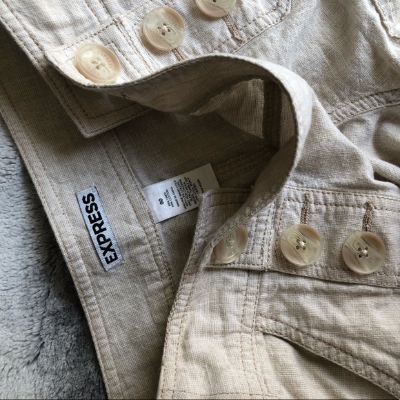 EXPRESS khaki shorts - Picture 2 of 3